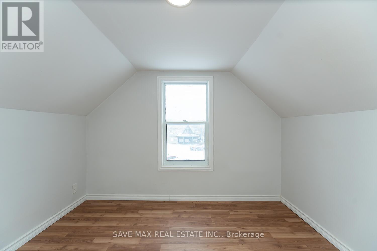 4 Beaumont Crescent S, Guelph, Ontario  N1E 6A7 - Photo 19 - X12678074