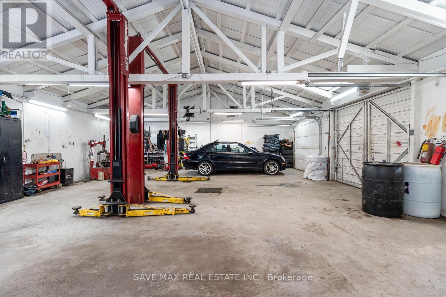 4 Beaumont Crescent S, Guelph, Ontario  N1E 6A7 - Photo 35 - X12678074