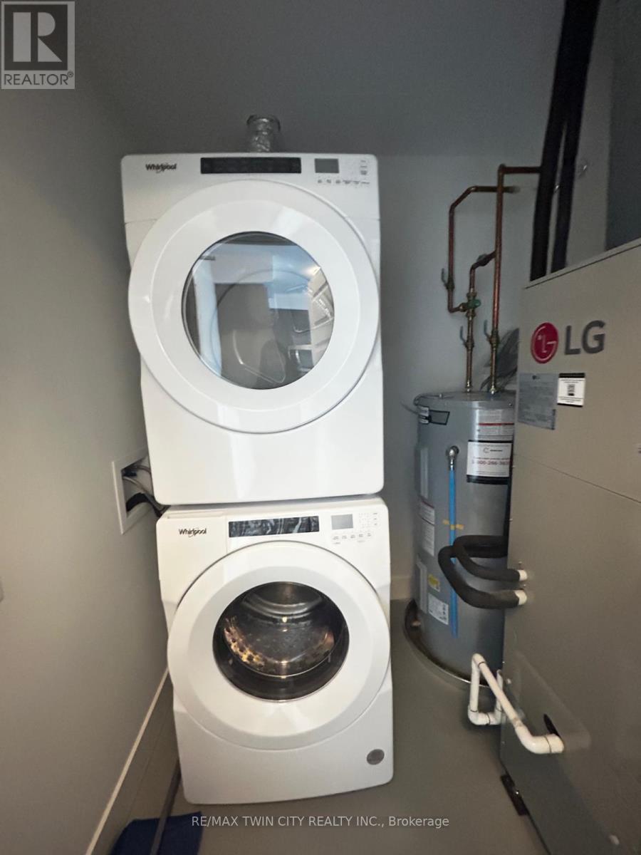 303 - 1000 Lackner Place, Kitchener, Ontario  N2A 0L3 - Photo 13 - X12678096