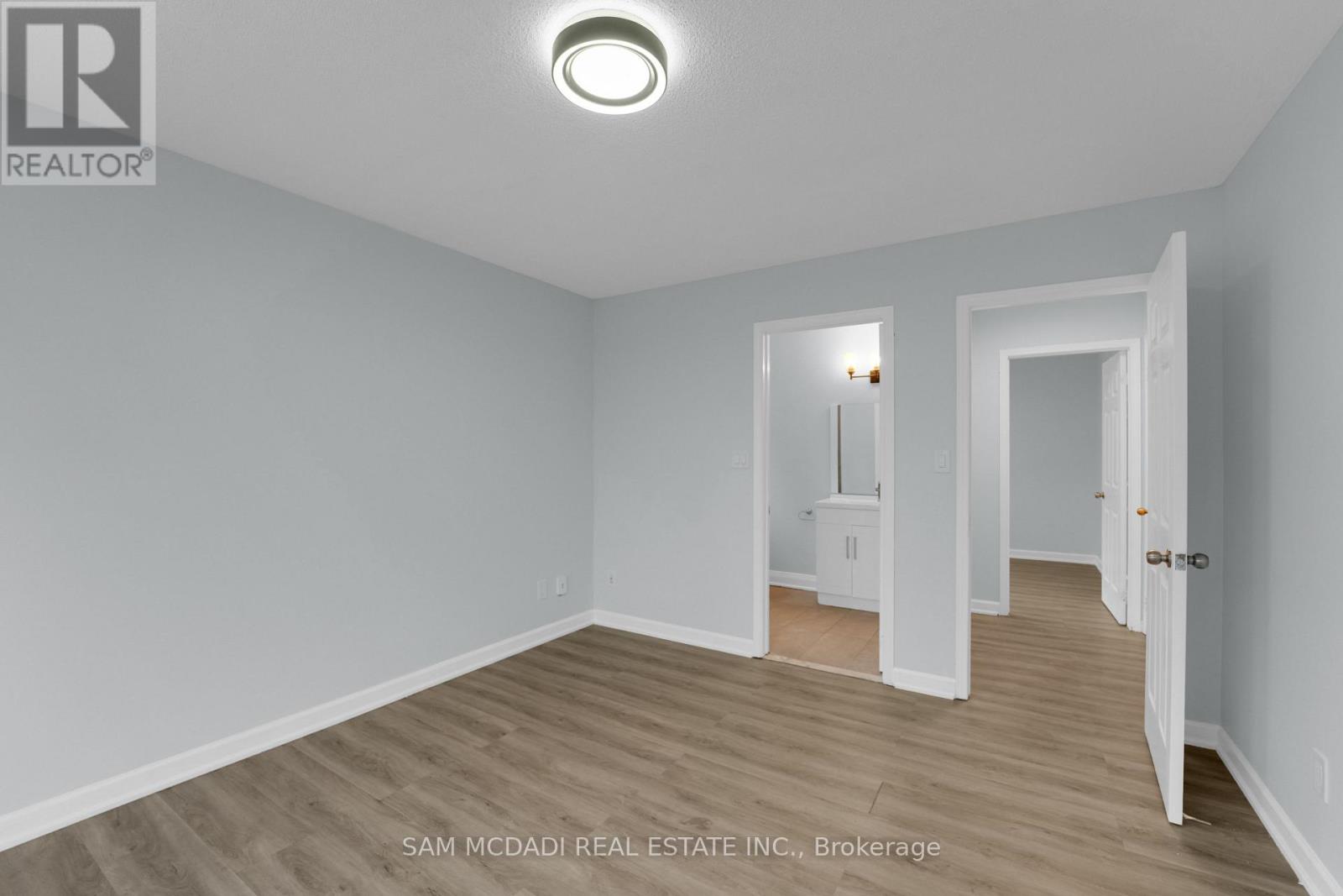 90 Tisdale Street S, Hamilton, Ontario  L8N 2W2 - Photo 13 - X12678132