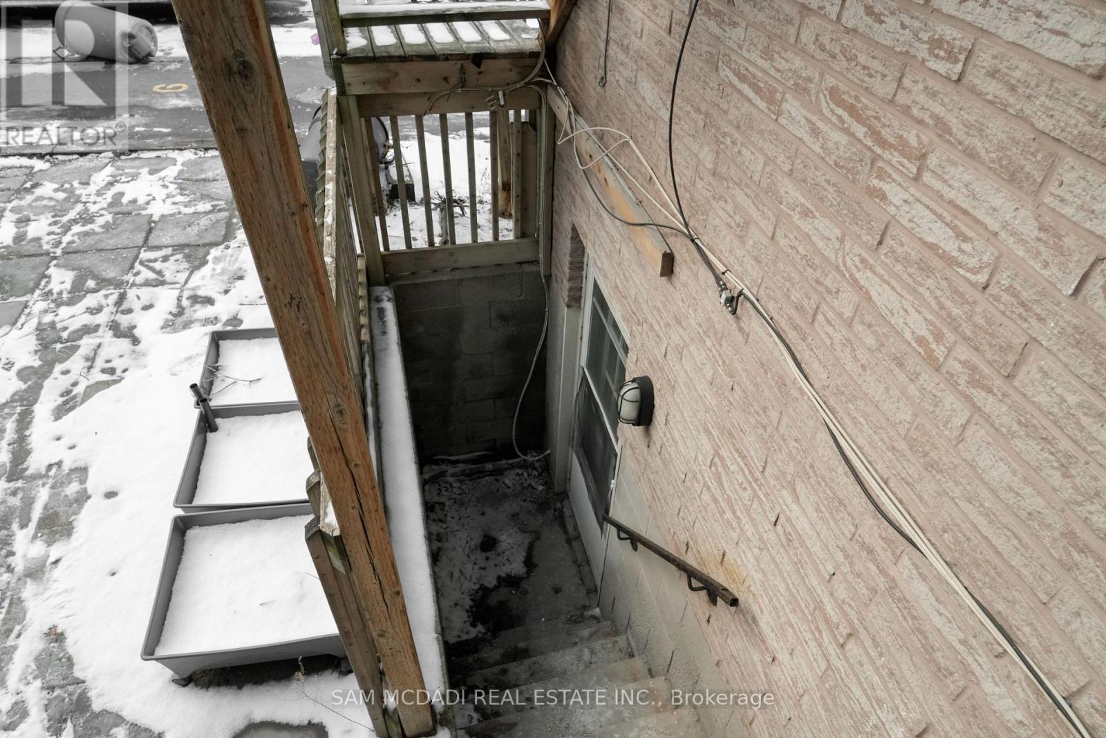 90 Tisdale Street S, Hamilton, Ontario  L8N 2W2 - Photo 45 - X12678132