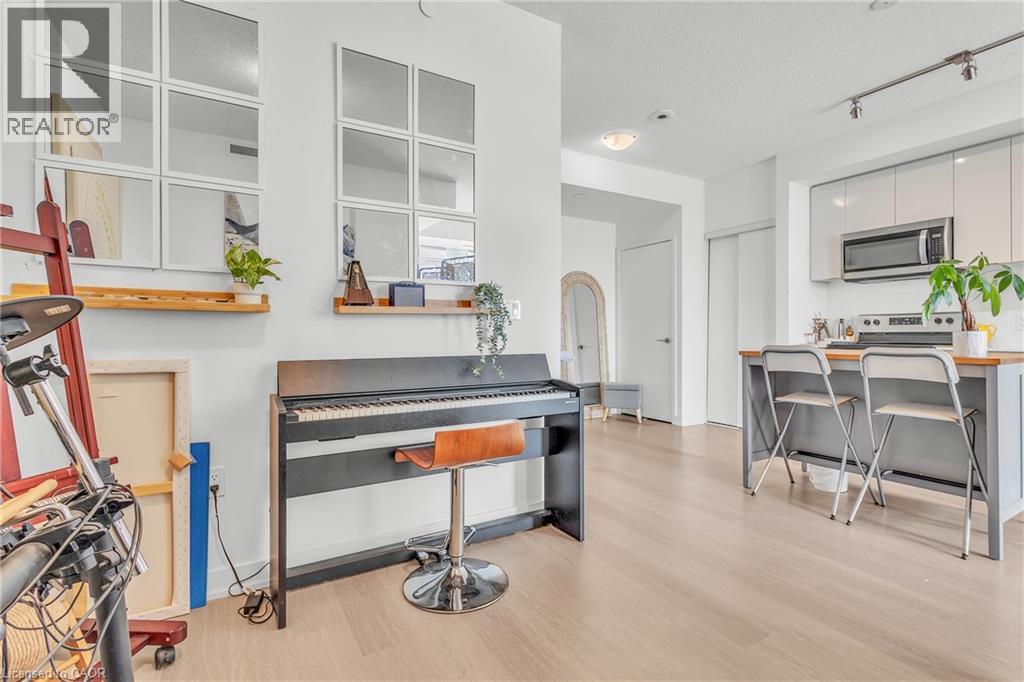 859 The Queensway Unit# 412, Toronto, Ontario  M8Z 1N8 - Photo 12 - 40794546