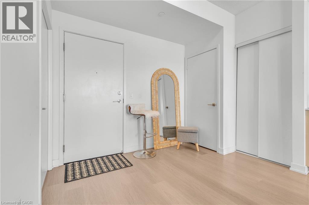 859 The Queensway Unit# 412, Toronto, Ontario  M8Z 1N8 - Photo 5 - 40794546