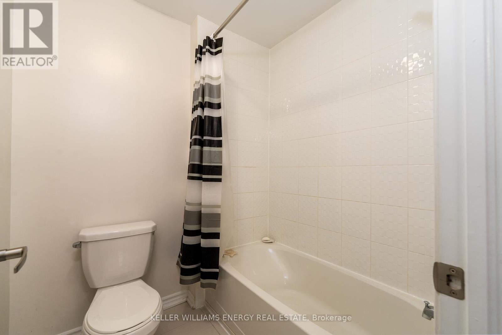 36 Angela Crescent, Niagara-On-The-Lake, Ontario  L0S 1J1 - Photo 25 - X12678266