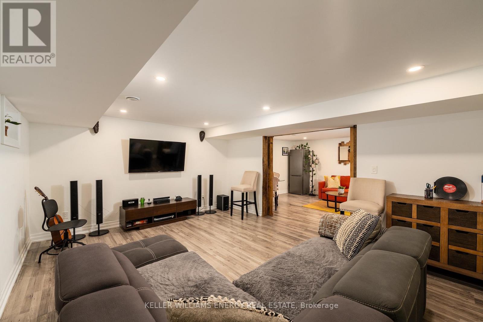 36 Angela Crescent, Niagara-On-The-Lake, Ontario  L0S 1J1 - Photo 38 - X12678266