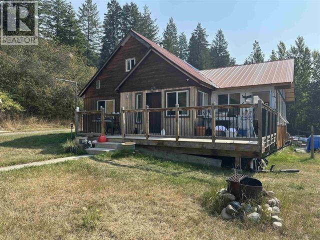 6831 Soda Creek Macalister Road, Williams Lake, British Columbia  V0L 1P0 - Photo 2 - R3077571