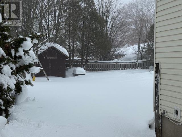 41 Princeton Dr, Sault Ste. Marie, Ontario  P6B 5T4 - Photo 3 - SM260063