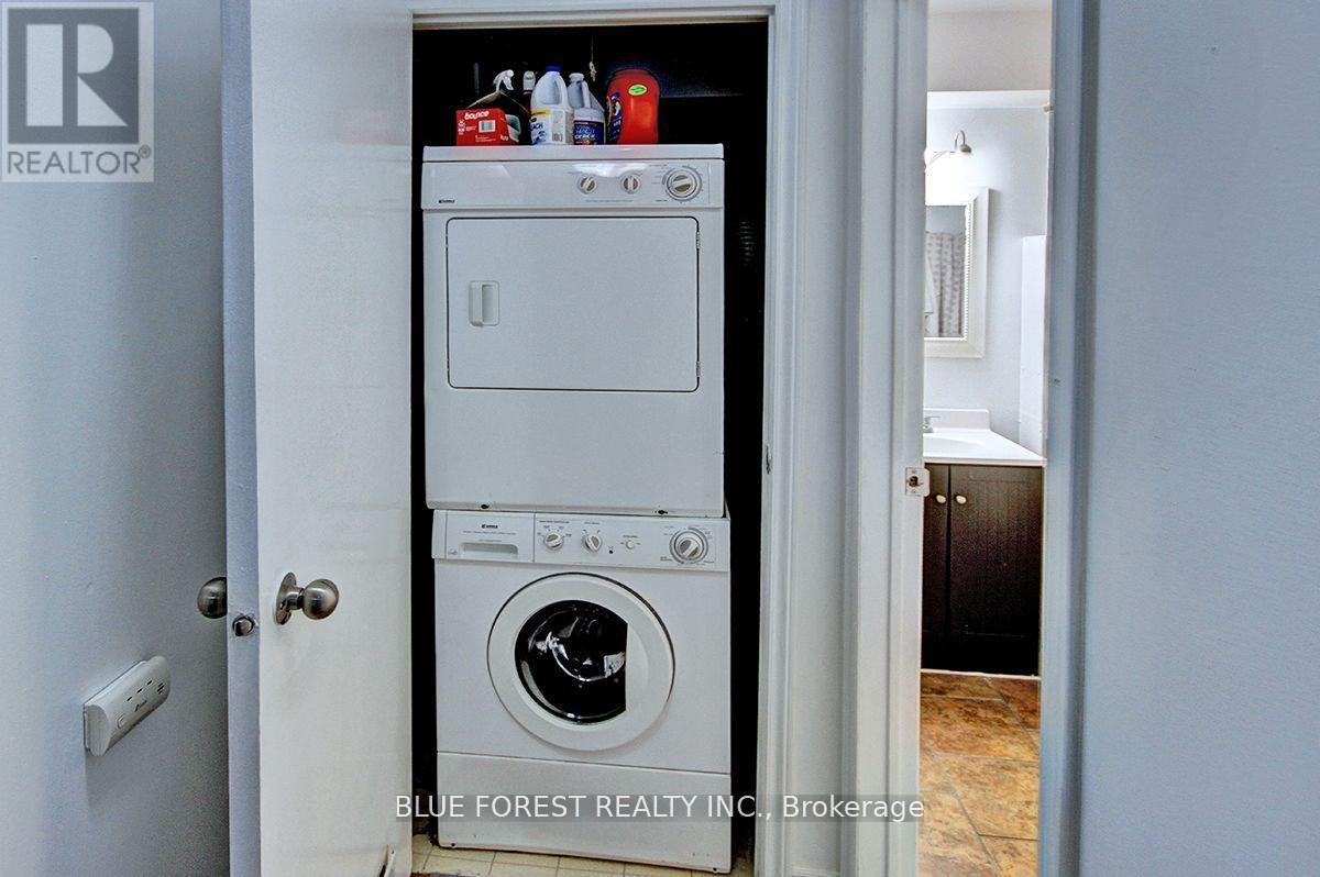 209 - 739 Deveron Crescent, London South, Ontario  N5Z 4Y1 - Photo 8 - X12678268