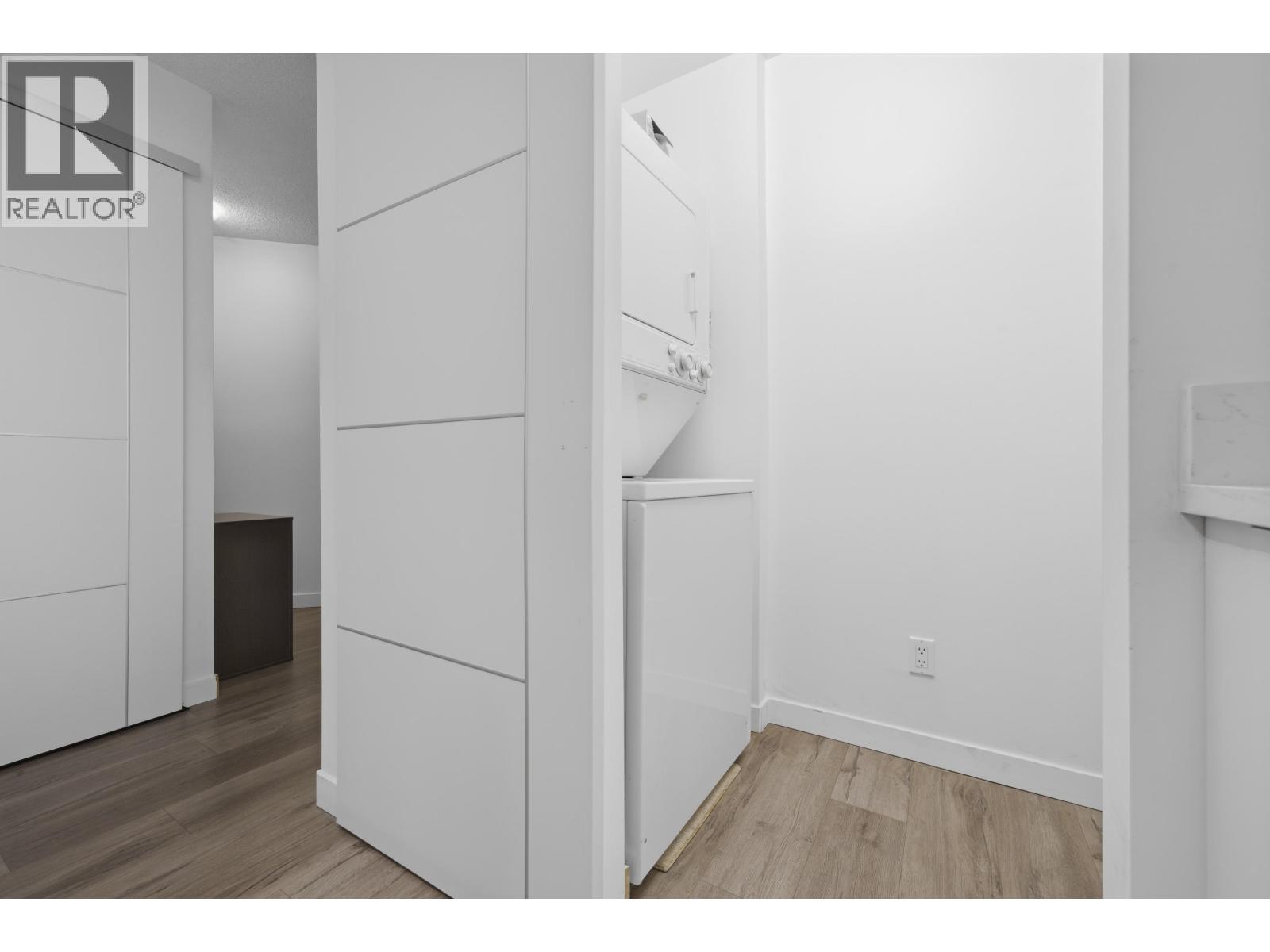 212 2620 Fromme Road, North Vancouver, British Columbia  V7J 2R3 - Photo 18 - R3075661