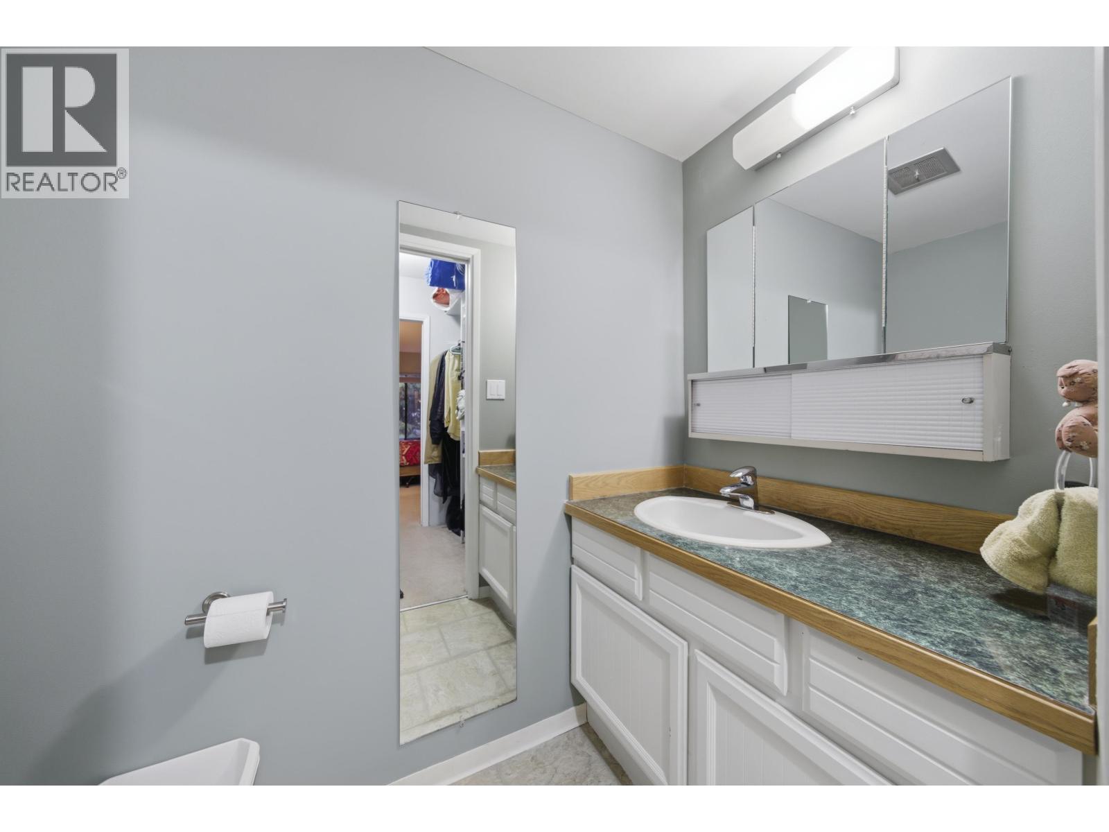 212 2620 Fromme Road, North Vancouver, British Columbia  V7J 2R3 - Photo 14 - R3075661