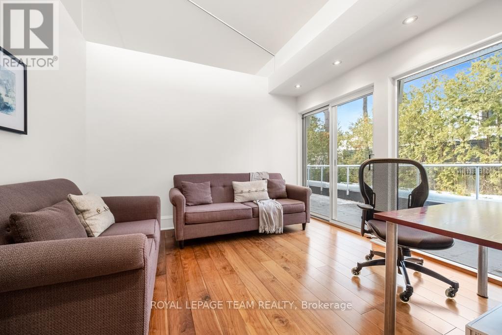 55 Willingdon Road, Ottawa, Ontario  K1M 2J6 - Photo 18 - X12678298
