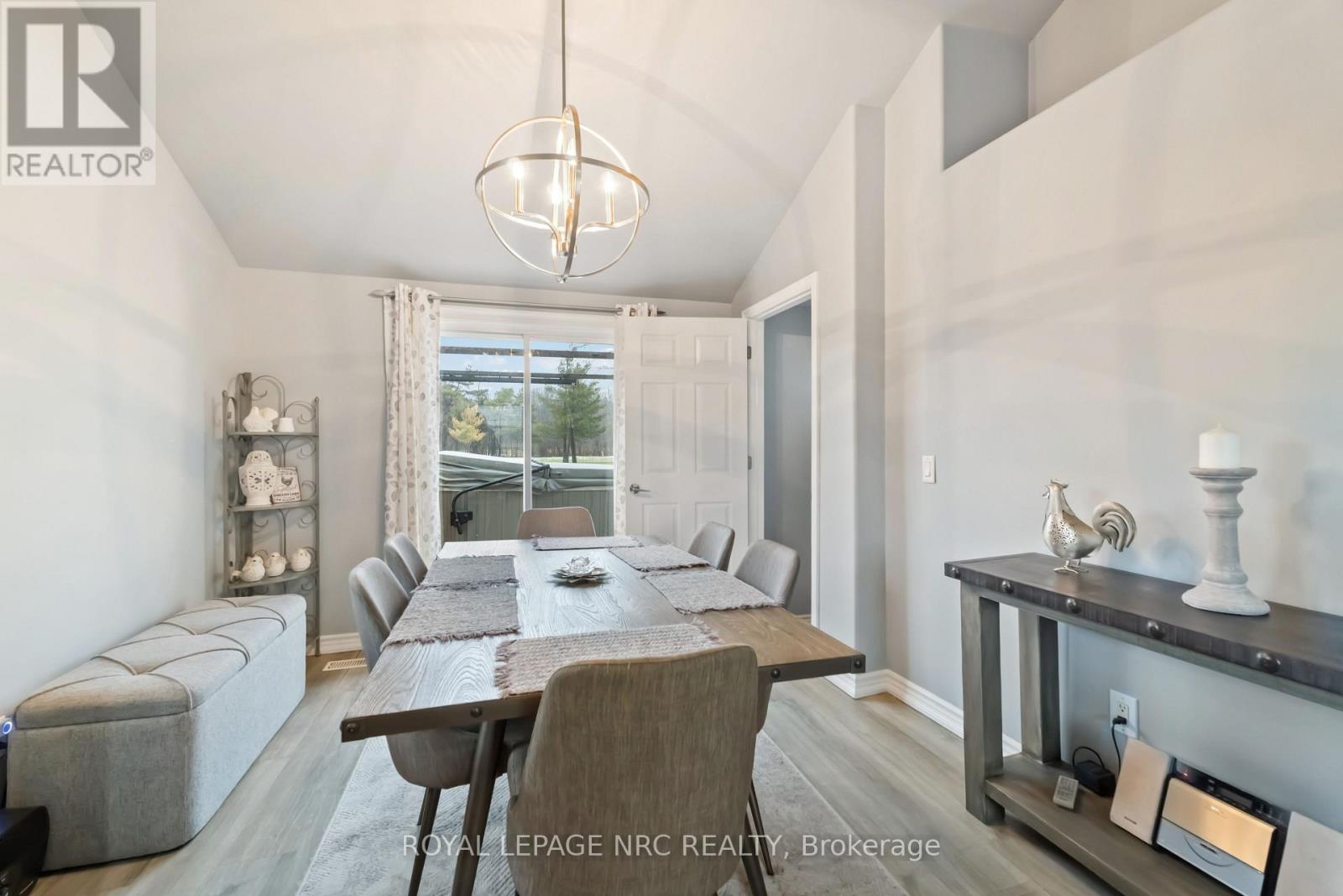 3406 Bowen Road, Fort Erie, Ontario  L0S 1S0 - Photo 13 - X12678258