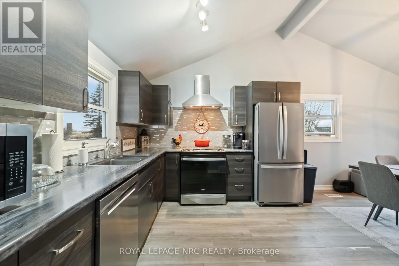 3406 Bowen Road, Fort Erie, Ontario  L0S 1S0 - Photo 17 - X12678258