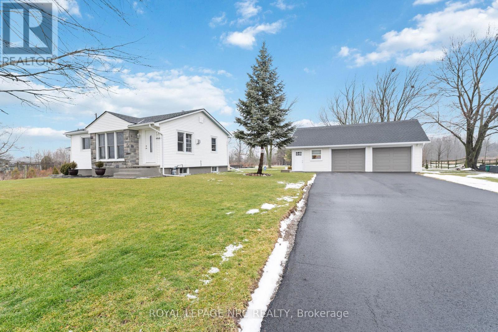 3406 Bowen Road, Fort Erie, Ontario  L0S 1S0 - Photo 3 - X12678258