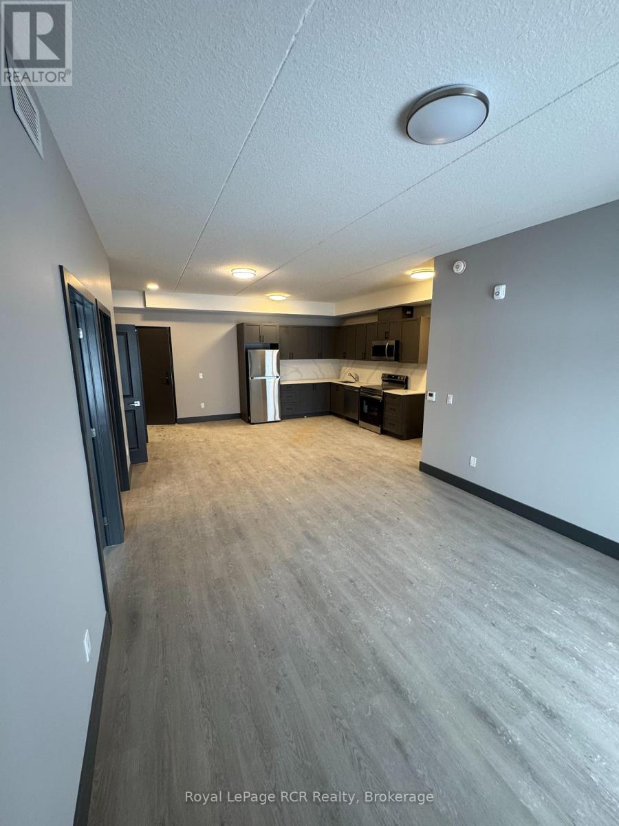 773 Princess Street, Wellington North (Mount Forest), Ontario  N0G 2L3 - Photo 28 - X12602596