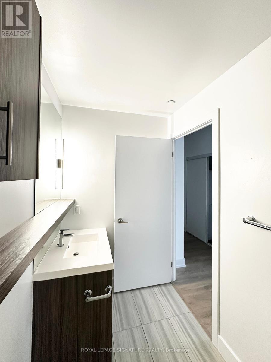 1212 - 128 Fairview Mall Drive S, Toronto, Ontario  M2J 0E8 - Photo 13 - C12566916