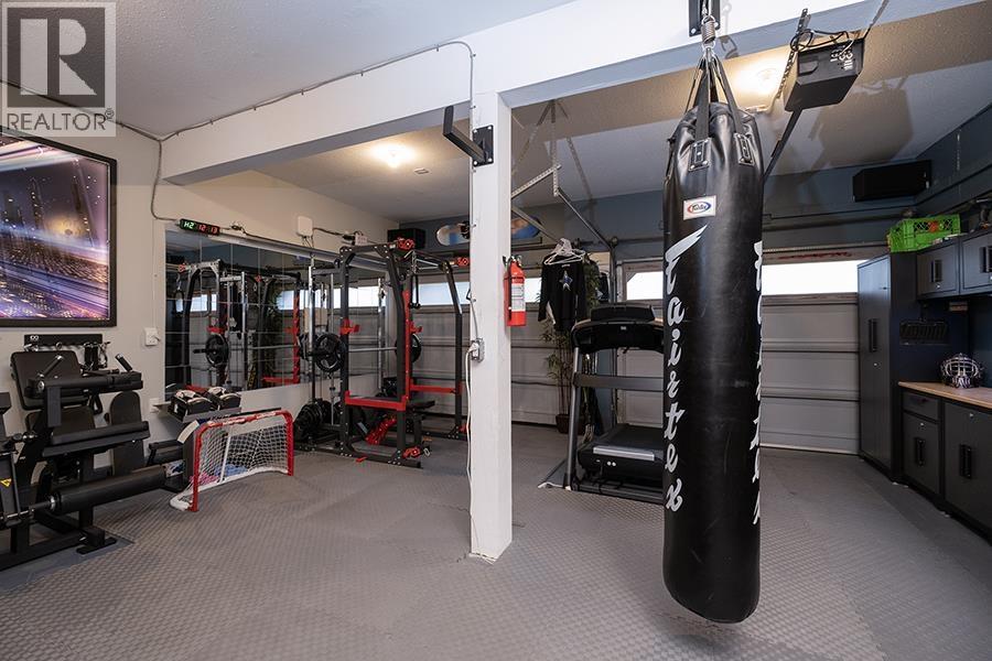 565 Wildwood Crescent, Gibsons, British Columbia  V0N 1V9 - Photo 39 - R3077541