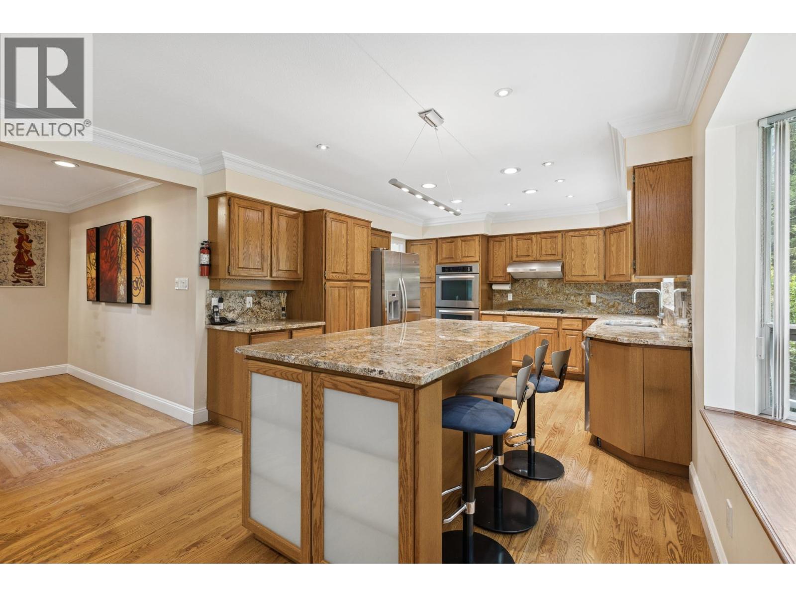 5685 Nancy Greene Way, North Vancouver, British Columbia  V7R 4W2 - Photo 14 - R3077552