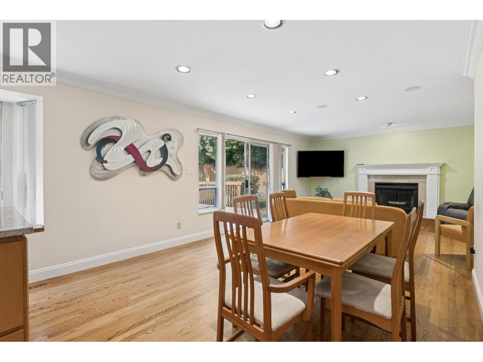 5685 Nancy Greene Way, North Vancouver, British Columbia  V7R 4W2 - Photo 17 - R3077552