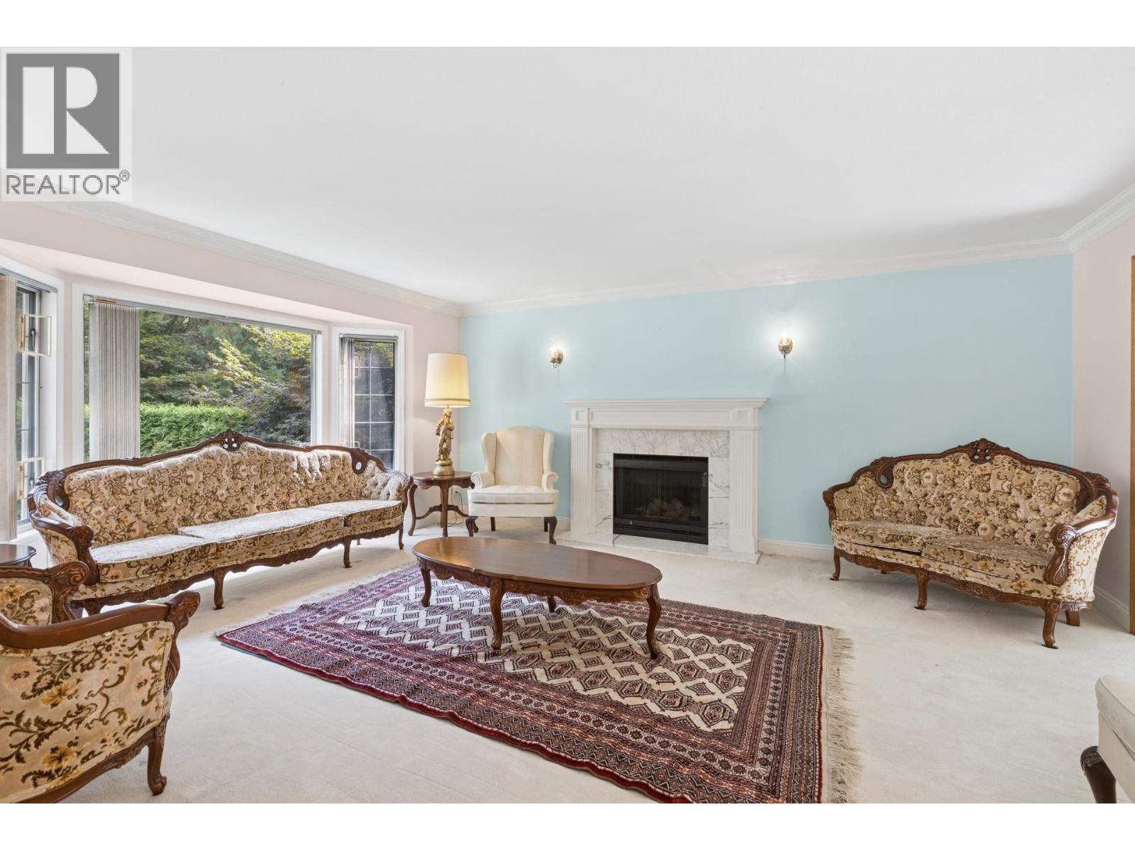 5685 Nancy Greene Way, North Vancouver, British Columbia  V7R 4W2 - Photo 4 - R3077552