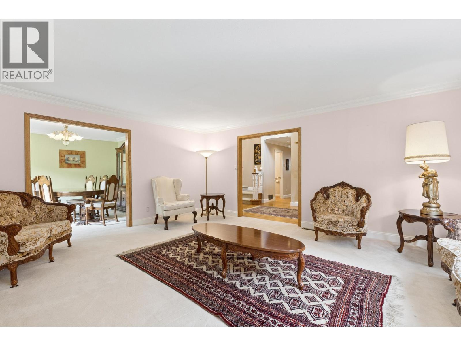 5685 Nancy Greene Way, North Vancouver, British Columbia  V7R 4W2 - Photo 6 - R3077552