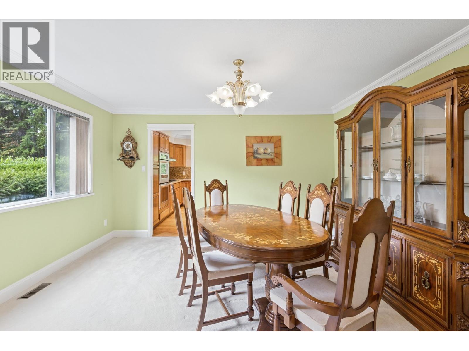 5685 Nancy Greene Way, North Vancouver, British Columbia  V7R 4W2 - Photo 9 - R3077552