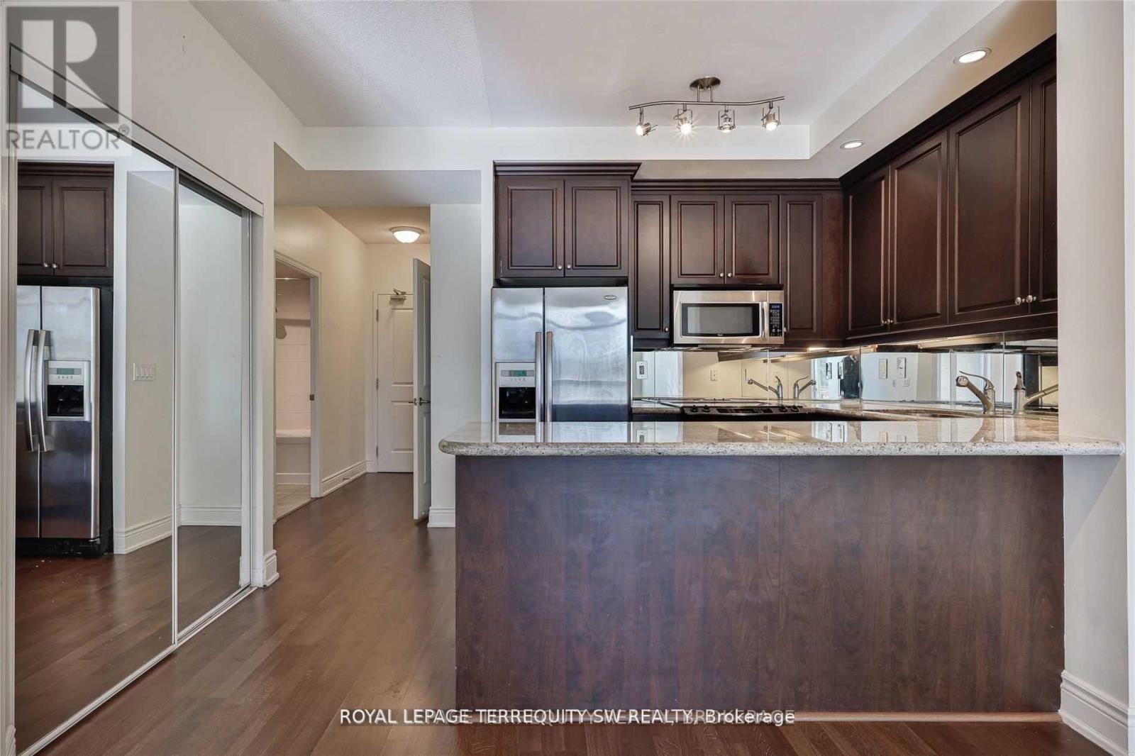 416 - 21 Grand Magazine Street, Toronto, Ontario  M5V 1B5 - Photo 10 - C12678306