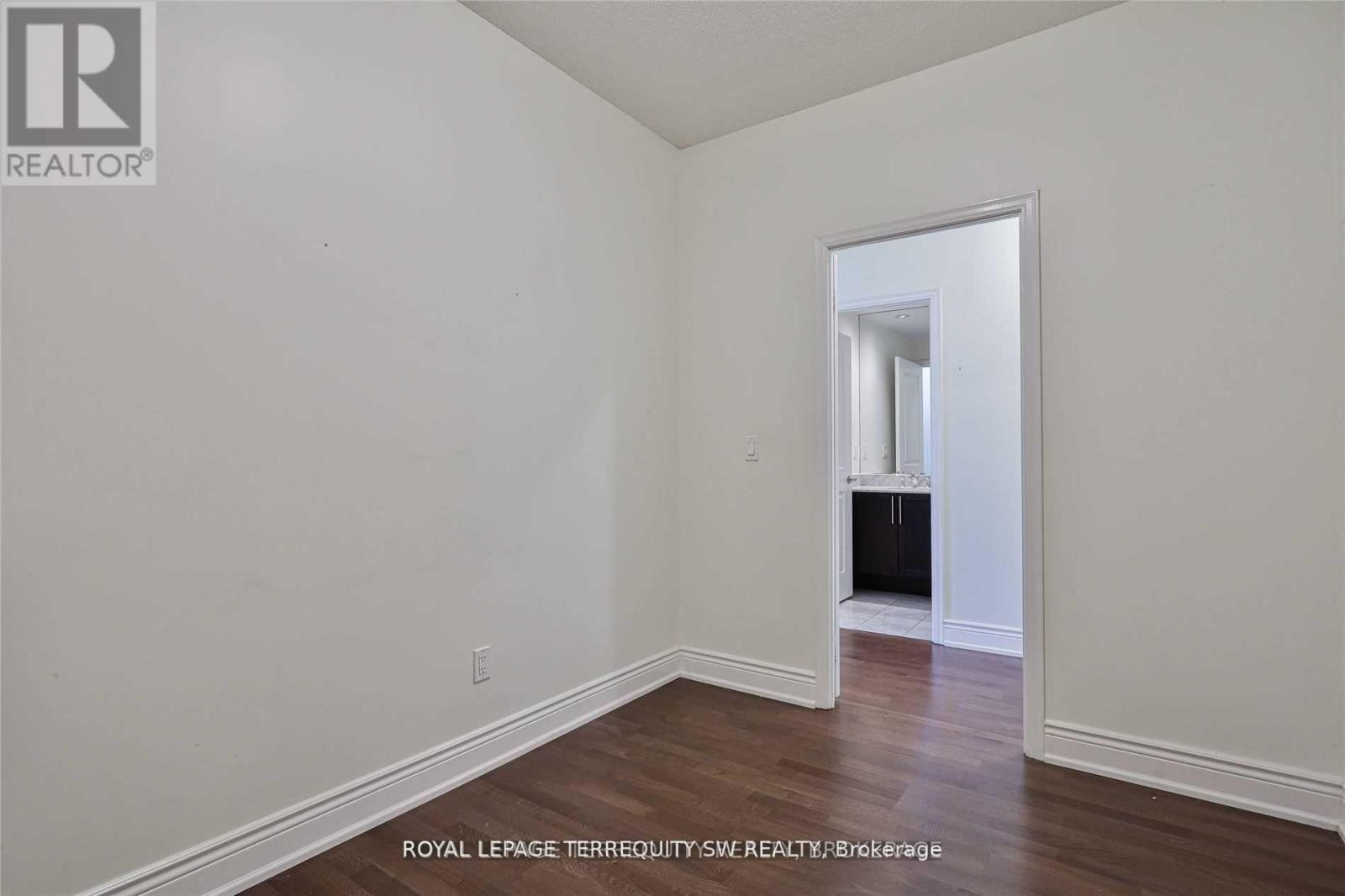 416 - 21 Grand Magazine Street, Toronto, Ontario  M5V 1B5 - Photo 11 - C12678306