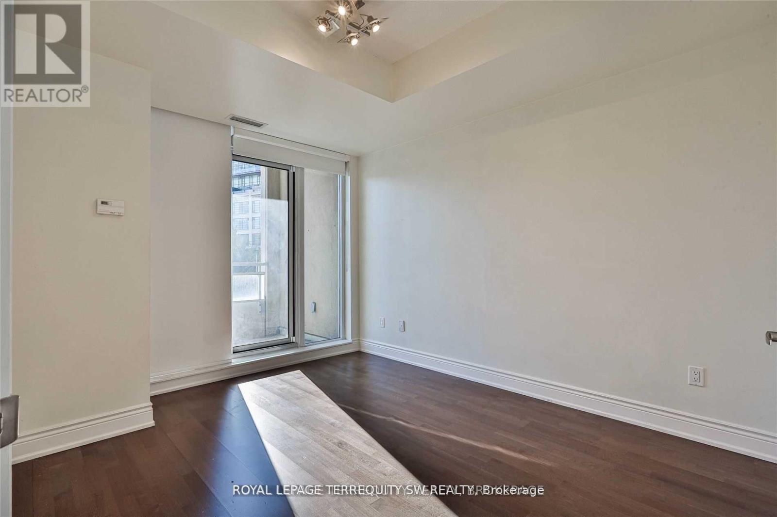 416 - 21 Grand Magazine Street, Toronto, Ontario  M5V 1B5 - Photo 8 - C12678306