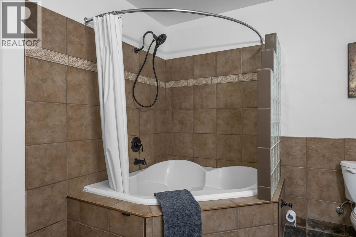 1828 Norview Place, Kamloops, British Columbia  V2B 8L8 - Photo 56 - 10372316