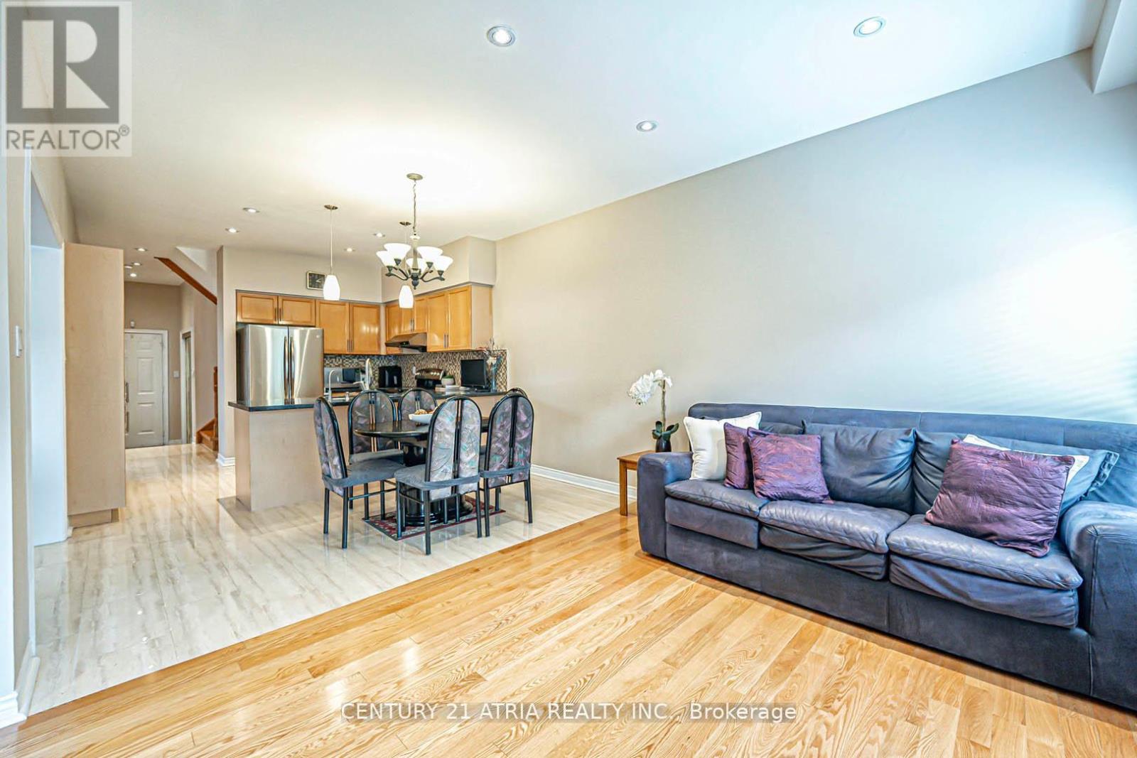 40 Nottingham Drive, Richmond Hill, Ontario  L4S 1Z6 - Photo 14 - N12678274