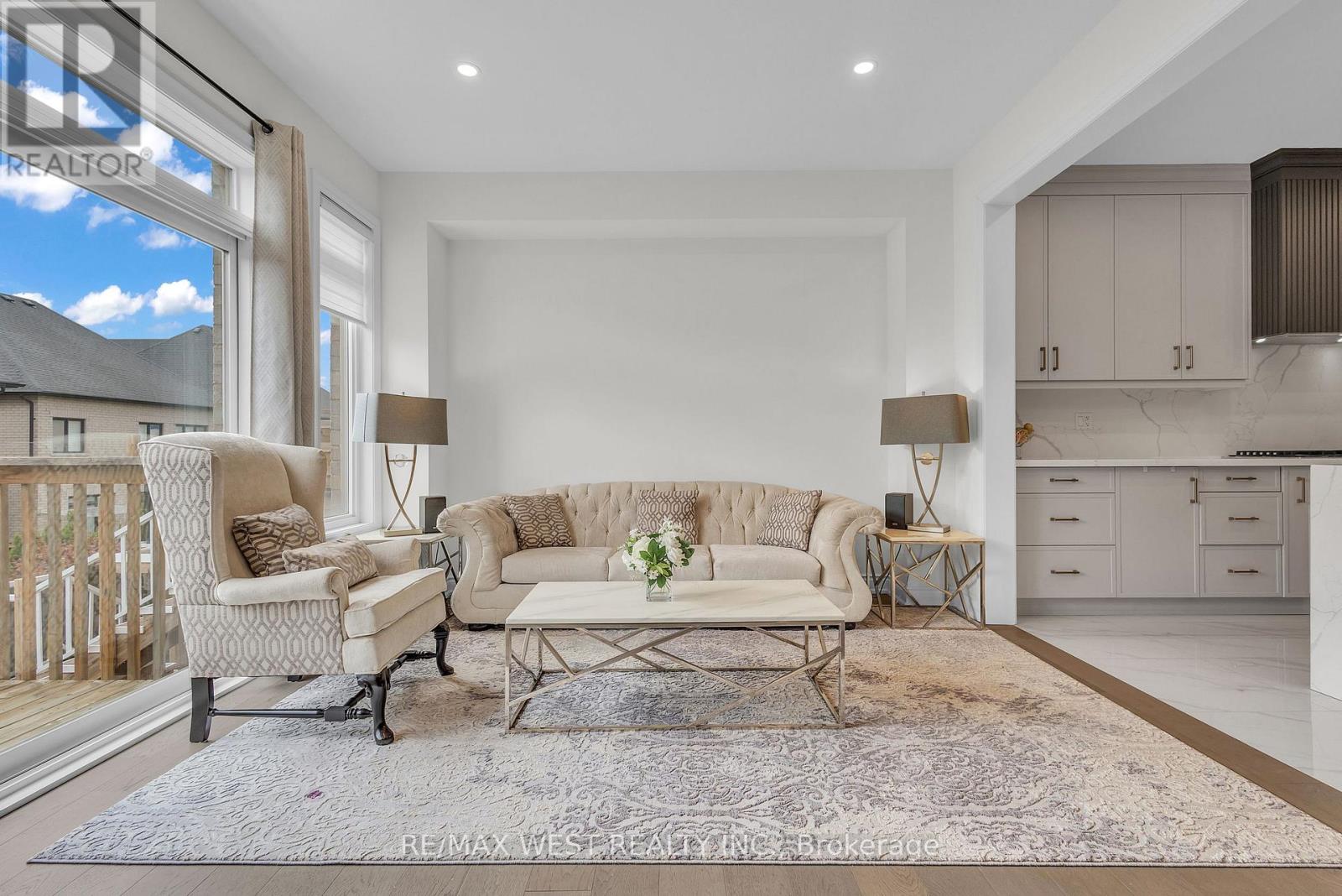 61 Zenith Avenue, Vaughan, Ontario  L4H 4L1 - Photo 10 - N12678286