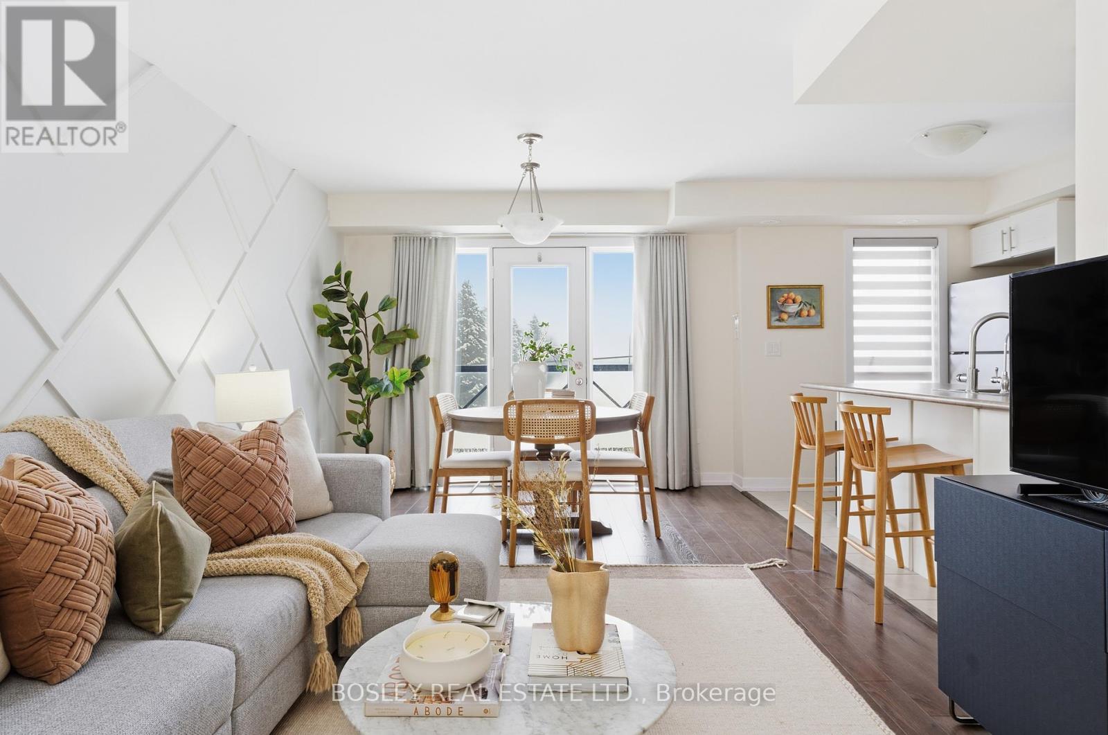 2303 - 20 WESTMEATH LANE, Markham, Ontario