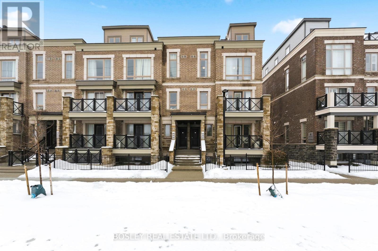 2303 - 20 Westmeath Lane, Markham, Ontario  L6B 1N5 - Photo 2 - N12678308