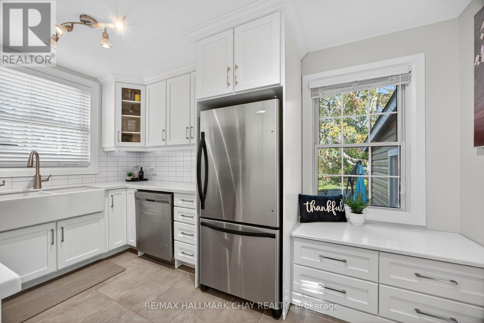 107 Peel Street, Barrie (Wellington), Ontario  L4M 3L5 - Photo 16 - S12678242