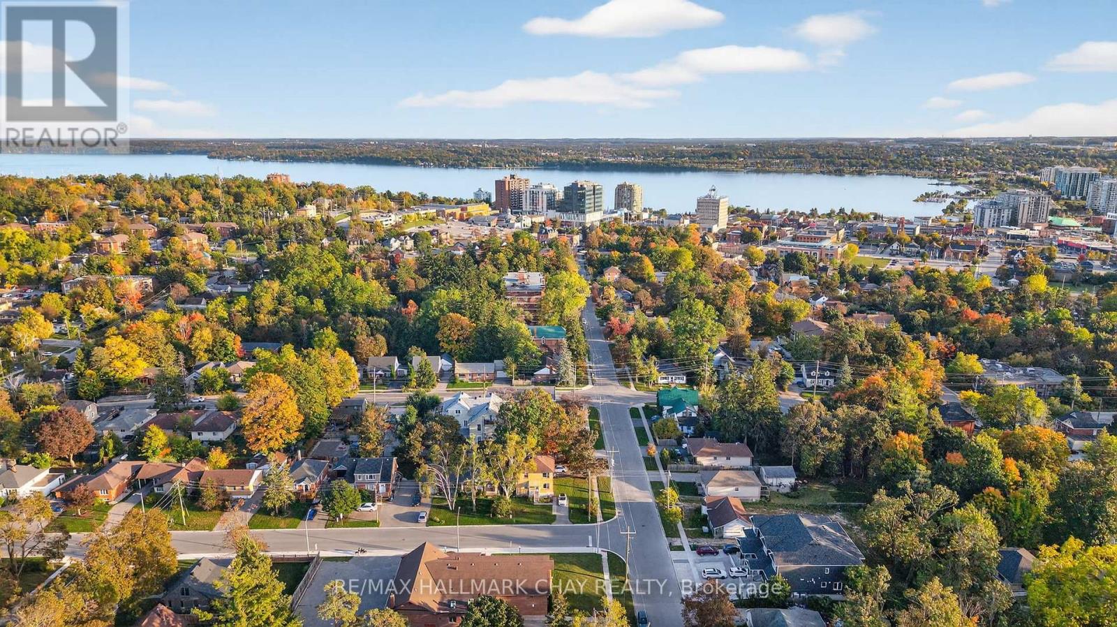 107 Peel Street, Barrie (Wellington), Ontario  L4M 3L5 - Photo 46 - S12678242