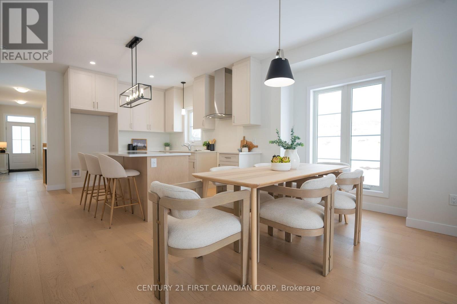 6673 Hayward Drive, London South (South V), Ontario  N6P 0H7 - Photo 7 - X12563774