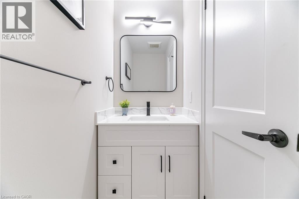 2392 Arnold Crescent, Burlington, Ontario L7P 4G3 - Photo 12 - 40797090