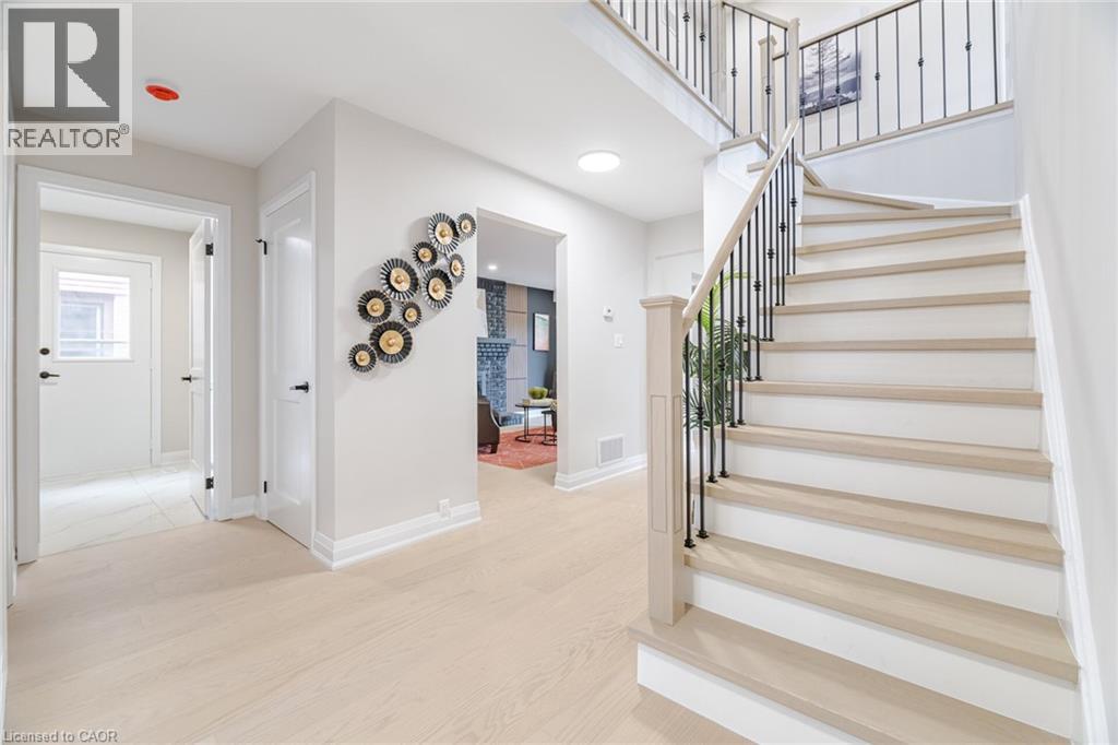 2392 Arnold Crescent, Burlington, Ontario L7P 4G3 - Photo 15 - 40797090