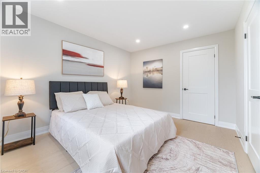 2392 Arnold Crescent, Burlington, Ontario L7P 4G3 - Photo 23 - 40797090