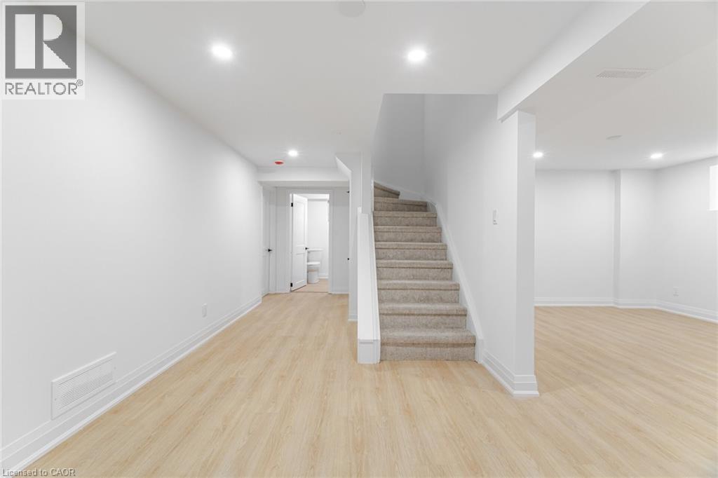 2392 Arnold Crescent, Burlington, Ontario L7P 4G3 - Photo 30 - 40797090