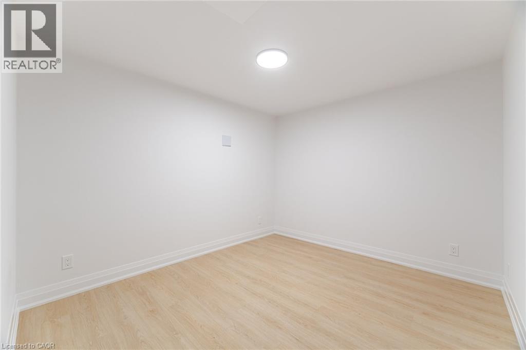 2392 Arnold Crescent, Burlington, Ontario L7P 4G3 - Photo 37 - 40797090