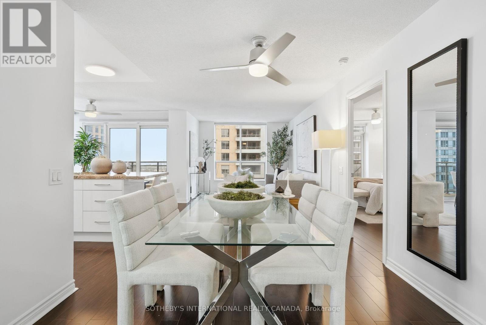 1210 - 5229 Dundas Street W, Toronto, Ontario  M9B 6L9 - Photo 7 - W12678208