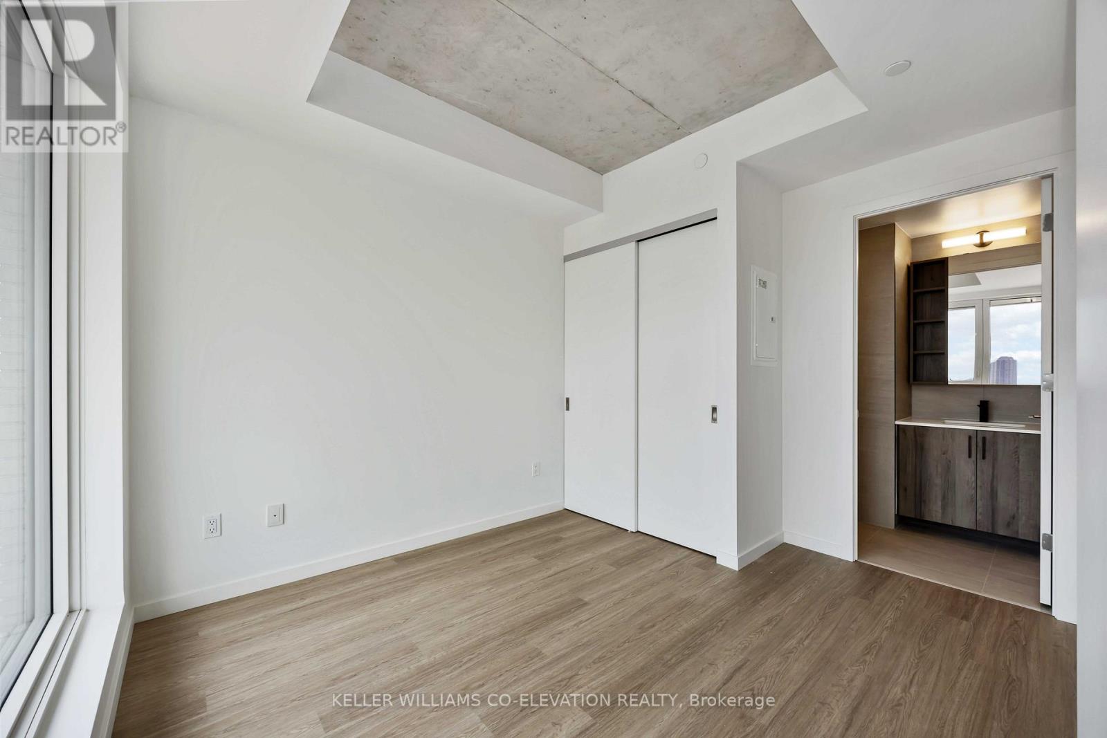 622 - 689 The Queensway Street, Toronto, Ontario  M8Y 1L1 - Photo 19 - W12678254