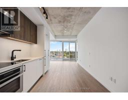 622 - 689 THE QUEENSWAY STREET, Toronto, Ontario