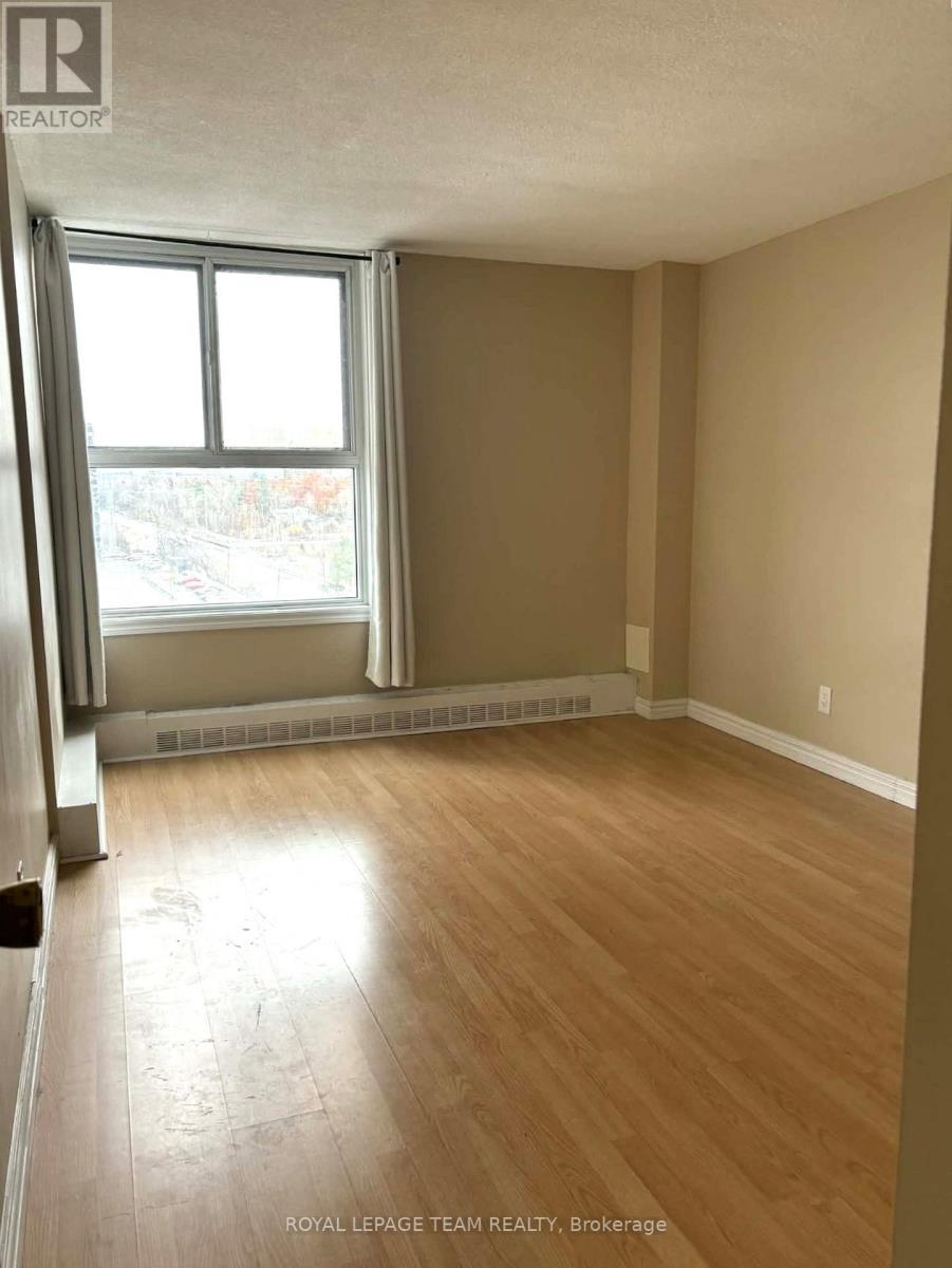 1009 - 1785 Frobisher Drive, Ottawa, Ontario  K1G 3T7 - Photo 12 - X12576382