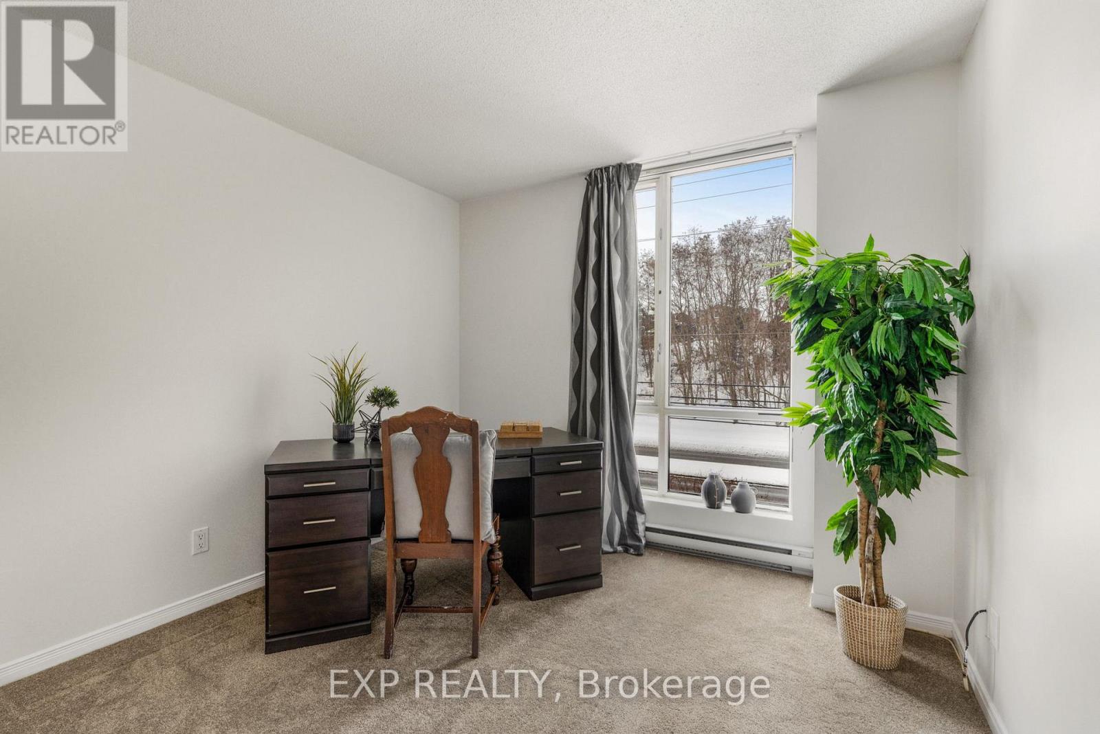 510 - 330 Centrum Boulevard, Ottawa, Ontario  K1E 3W2 - Photo 13 - X12678012