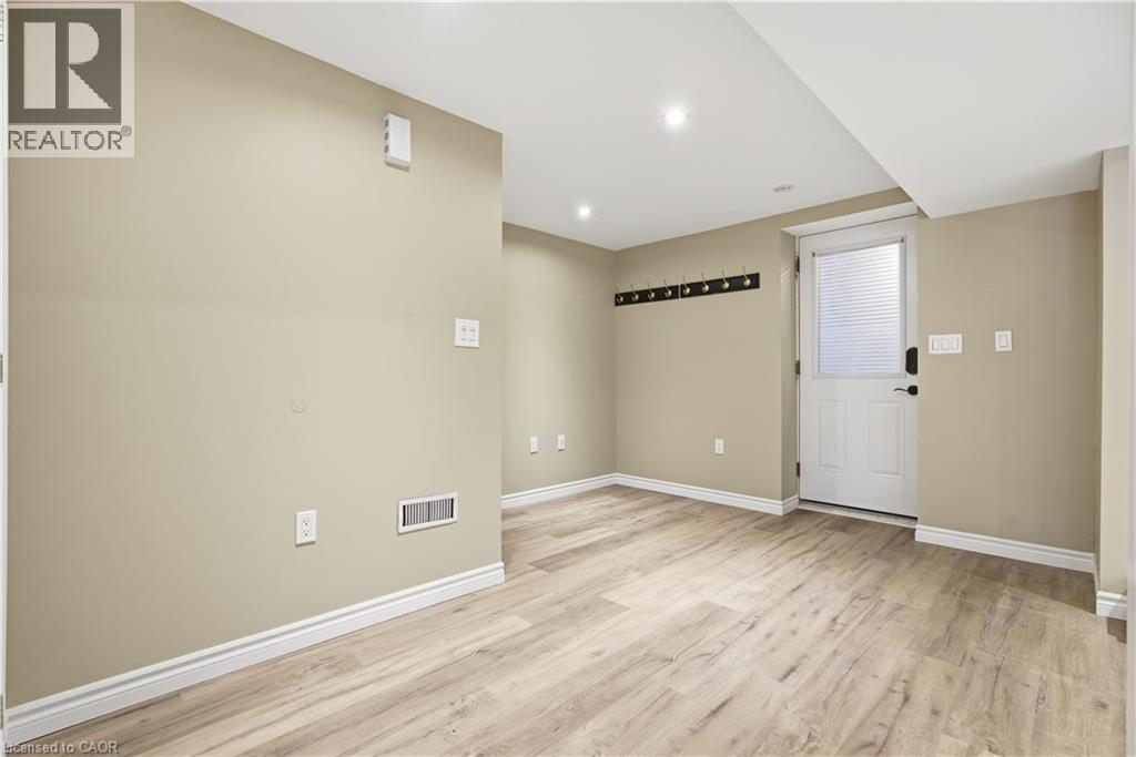 41 Broken Oak Crescent Unit# Lower, Kitchener, Ontario  N2N 1N8 - Photo 11 - 40796391