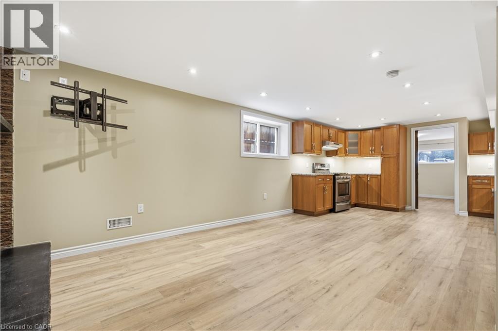 41 Broken Oak Crescent Unit# Lower, Kitchener, Ontario  N2N 1N8 - Photo 6 - 40796391