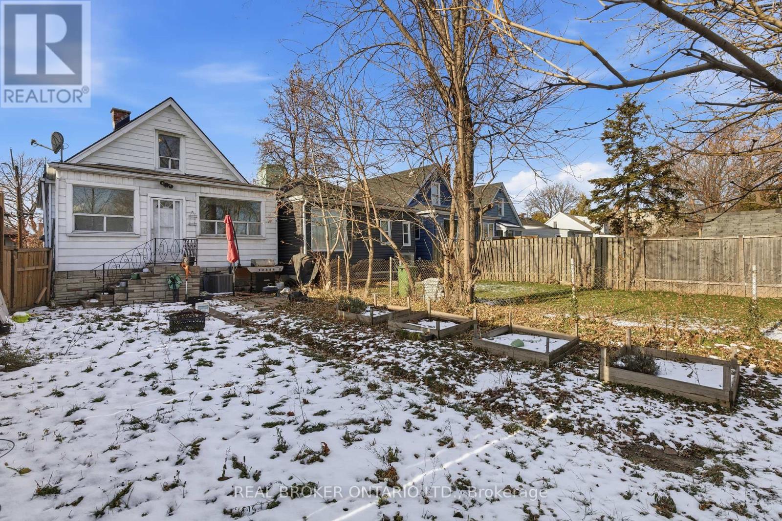 26 Bayfield Avenue, Hamilton, Ontario  L8H 3M4 - Photo 30 - X12678216